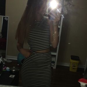 Two piece dress ‼️‼️ ONLY ON FOR ONE WEEK ‼️‼️